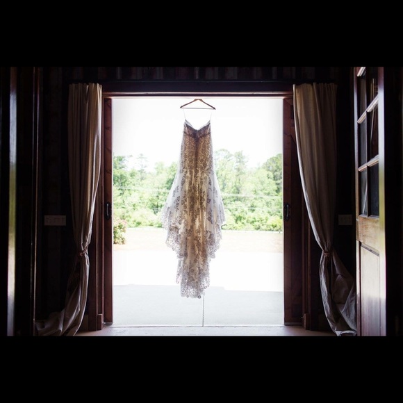 Size 12 allure wedding dress- never worn - Picture 3 of 8